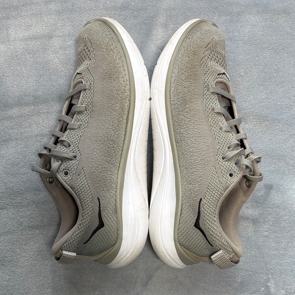 Hoka One One Women's Hupana Light Gray Sneakers - Picture 6 of 9